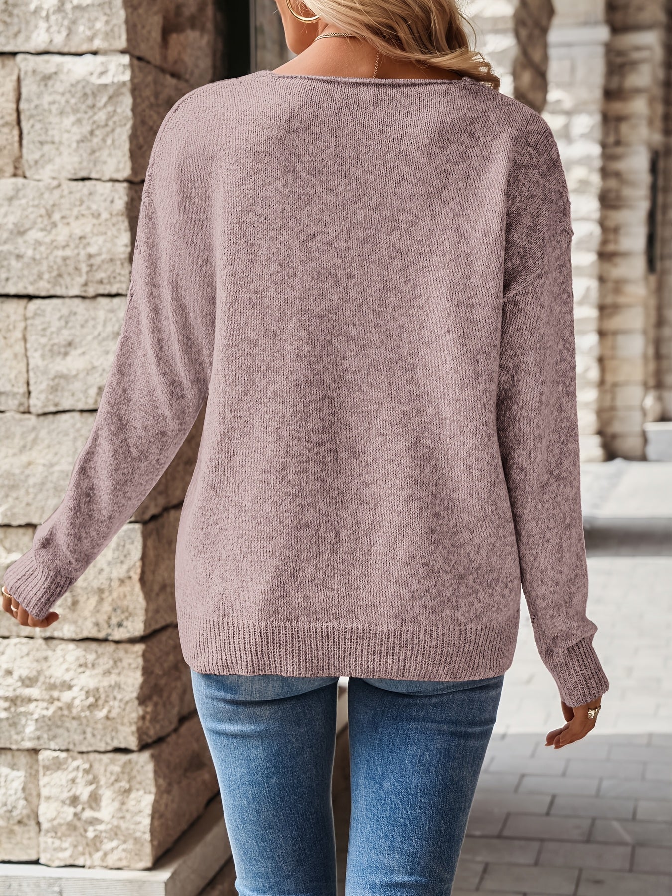 Relaxed V-Neck Jumper