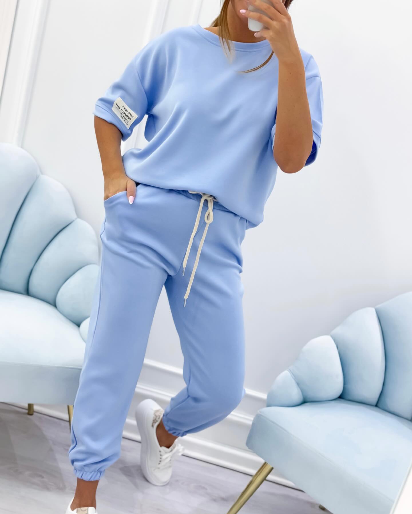 Matching lounge set in yellow, relaxed weekend style | Alba Muse