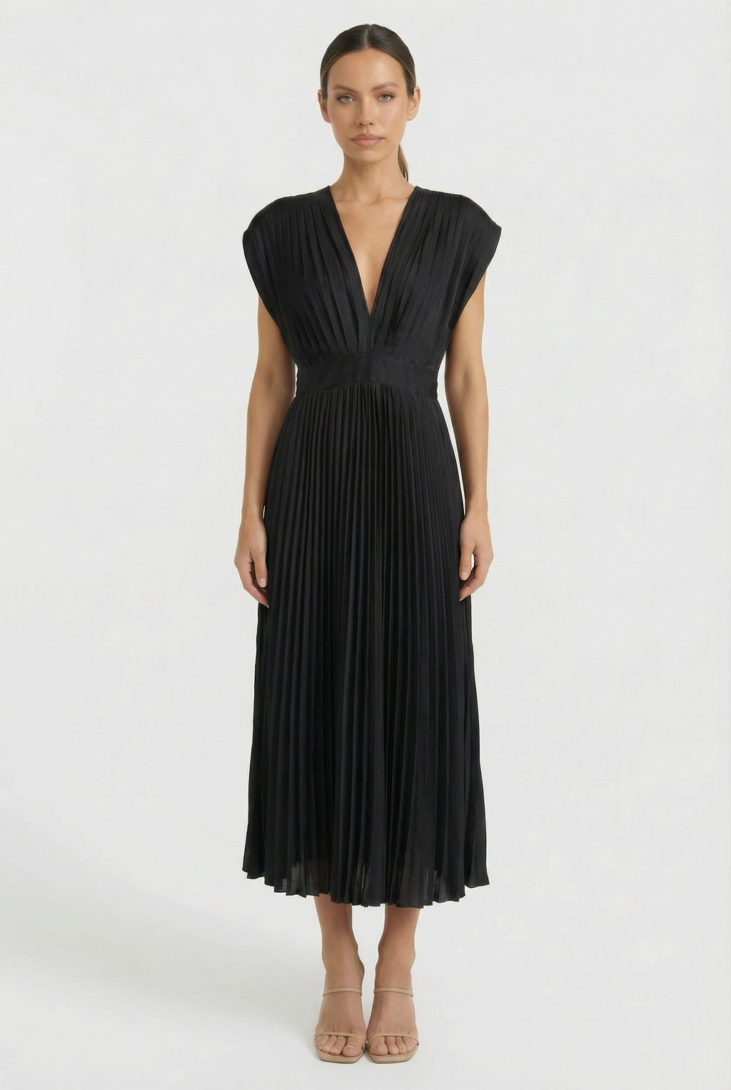 Women's Pleated Sleeveless Maxi Dress