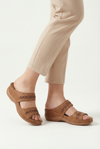 Women's casual sandals in alternate colour, front view
