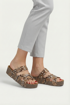 Women's summer sandals, additional colour option front view