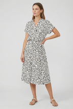 Lightweight Floral Midi Dress with Waistband – Summer