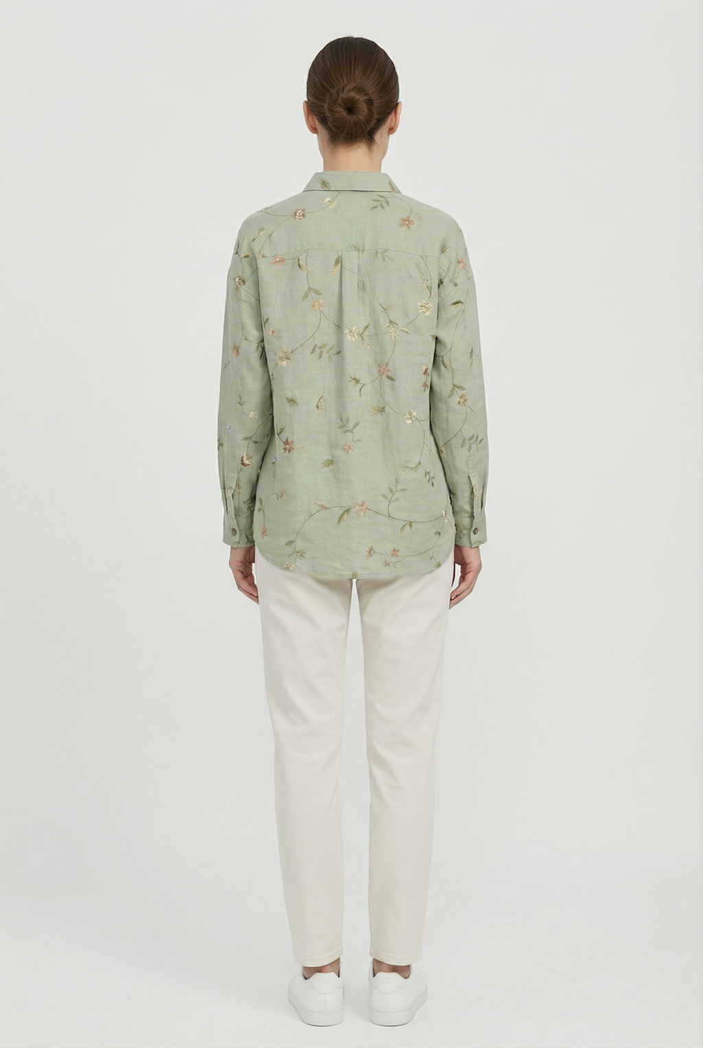 Women's Lightweight Fabric Floral Shirt - Relaxed Fit for Everyday Wear