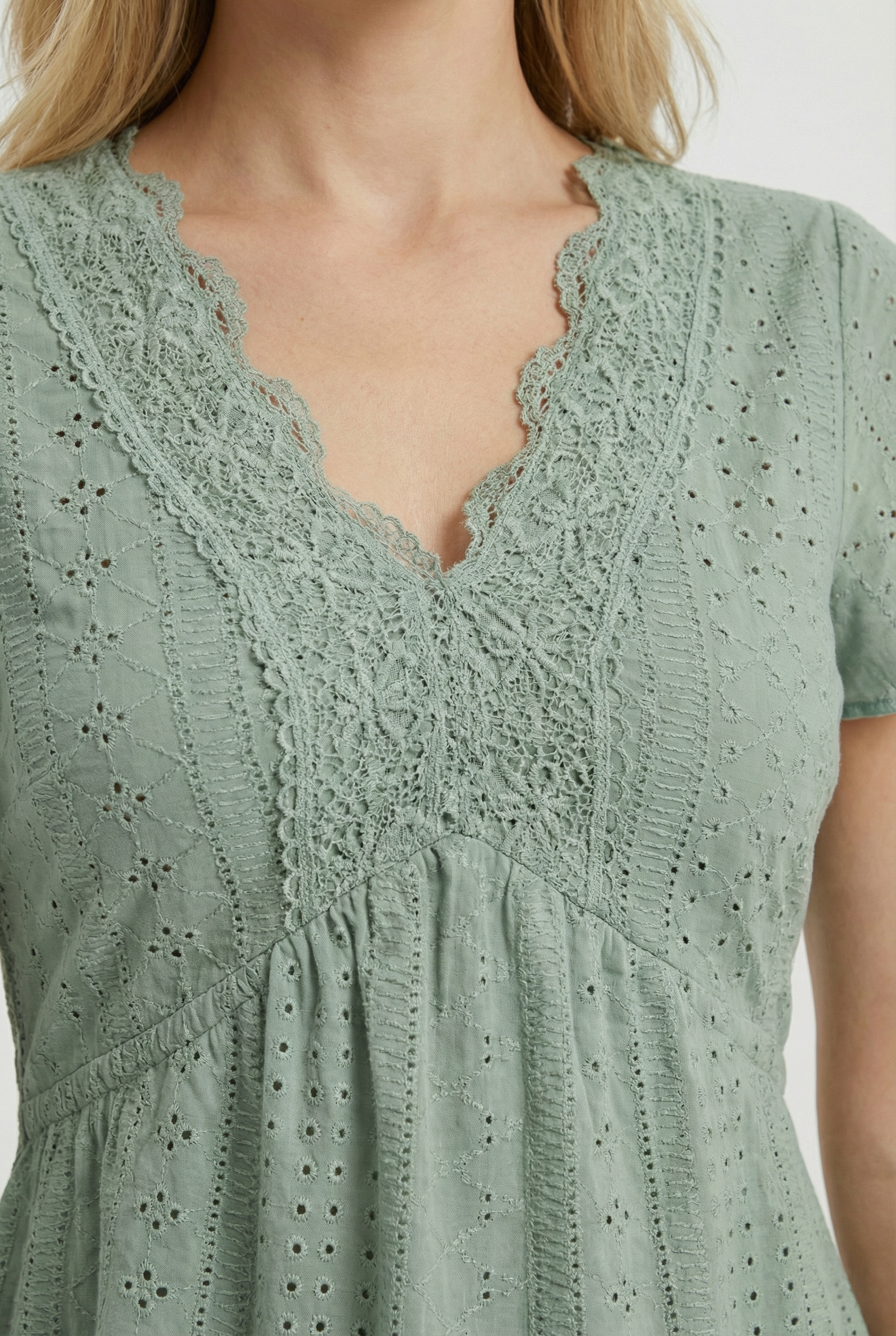 Women's Cotton Blend Lace Casual Blouse