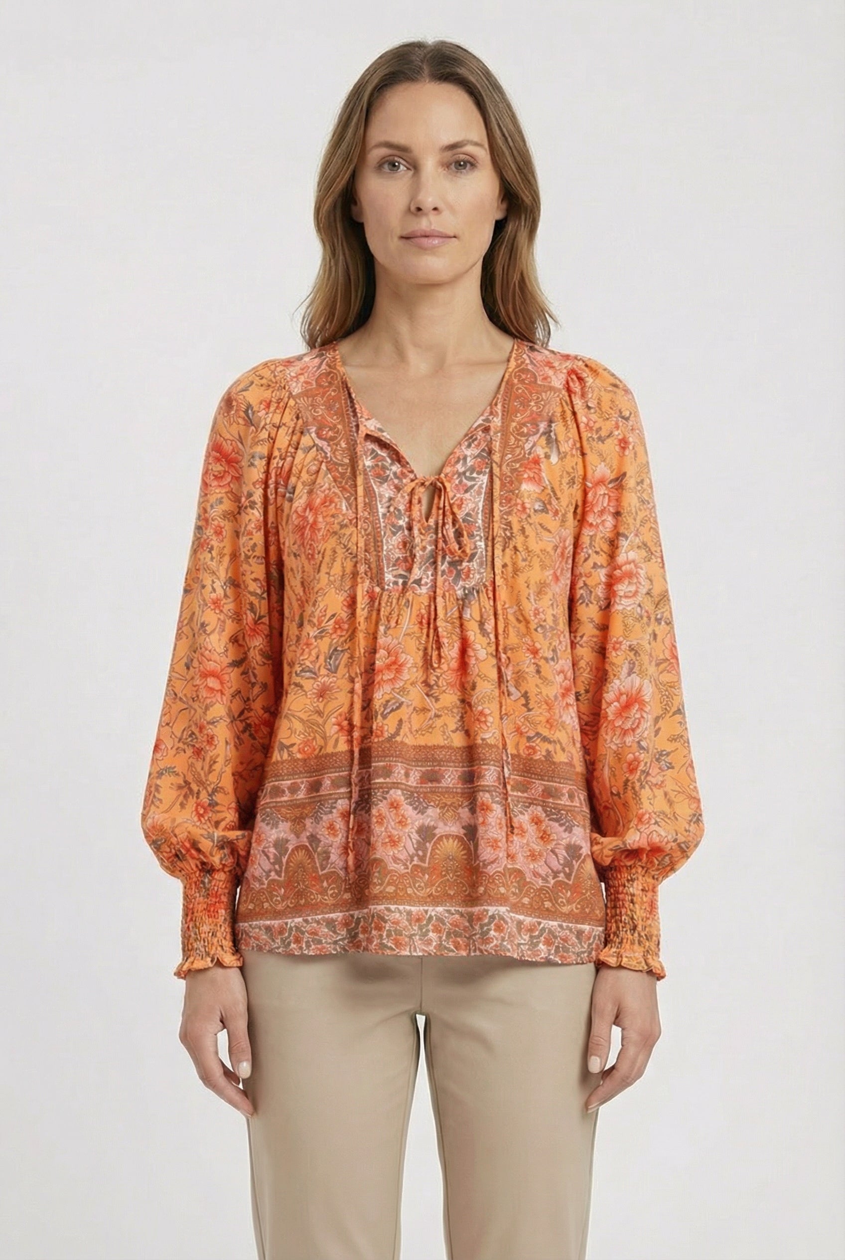 Women's everyday top with relaxed silhouette, casual styling