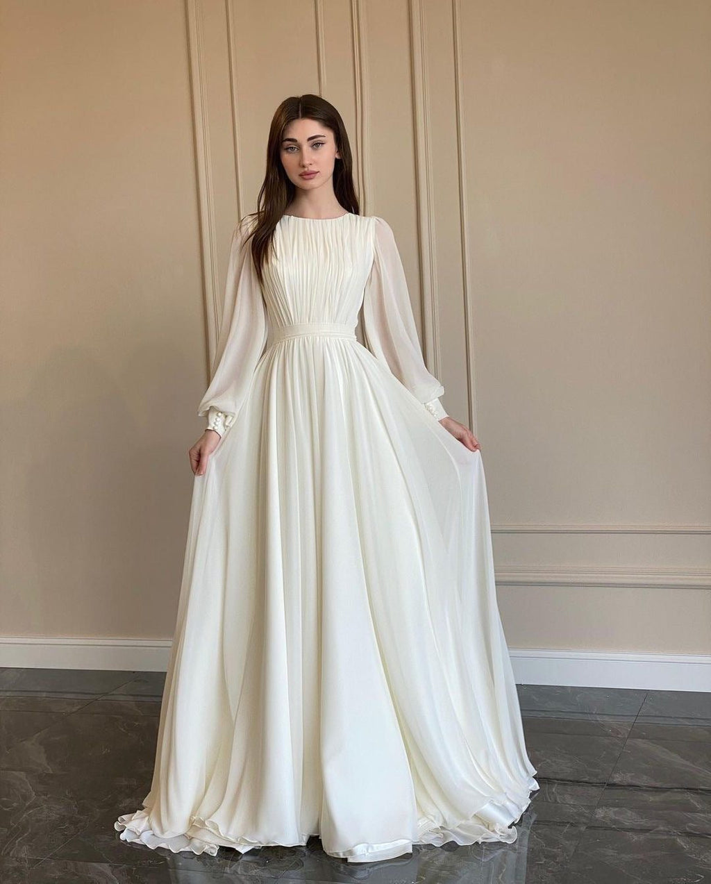 Blue long sleeve pleated dress