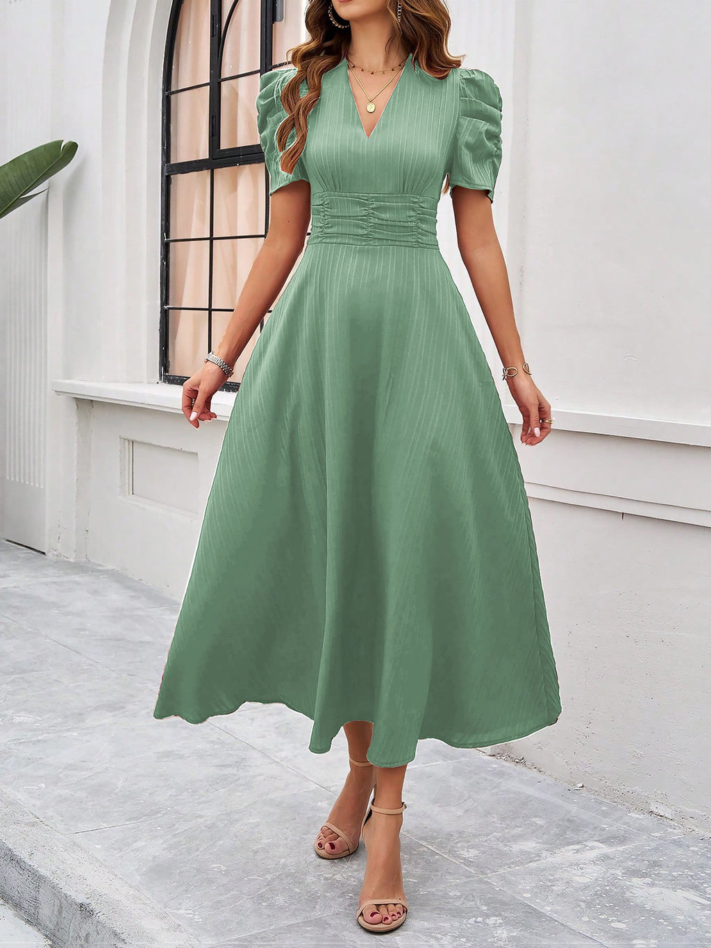 Textured Puff Short Sleeve Ruched Midi A-Line Dress