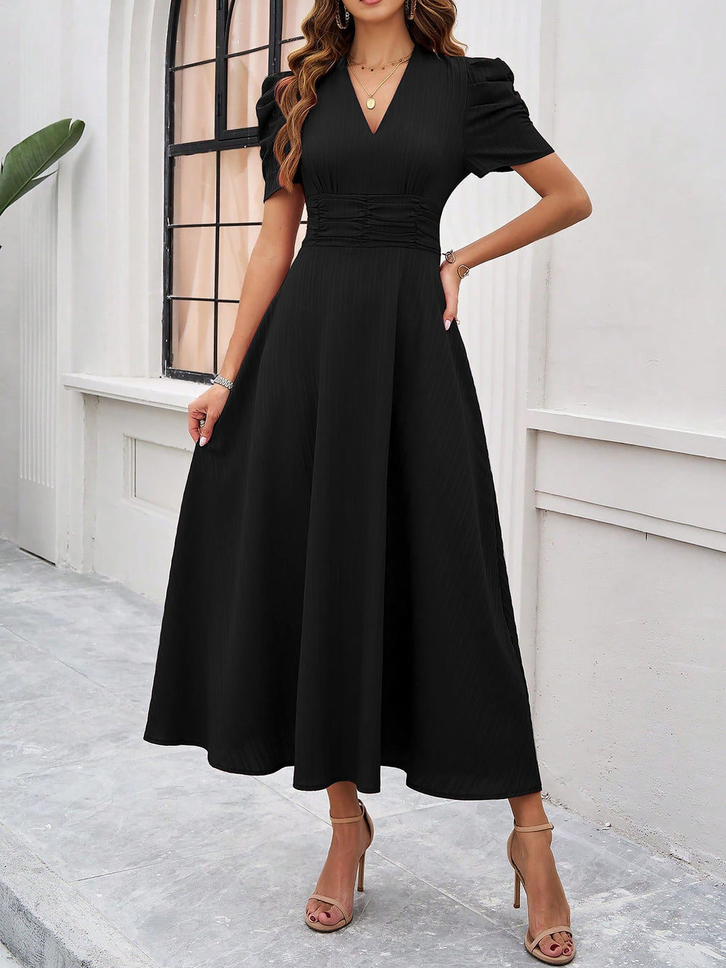 Textured Puff Short Sleeve Ruched Midi A-Line Dress