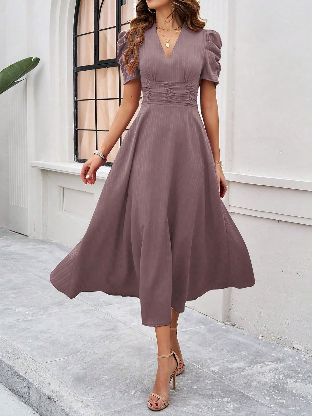 Textured Puff Short Sleeve Ruched Midi A-Line Dress
