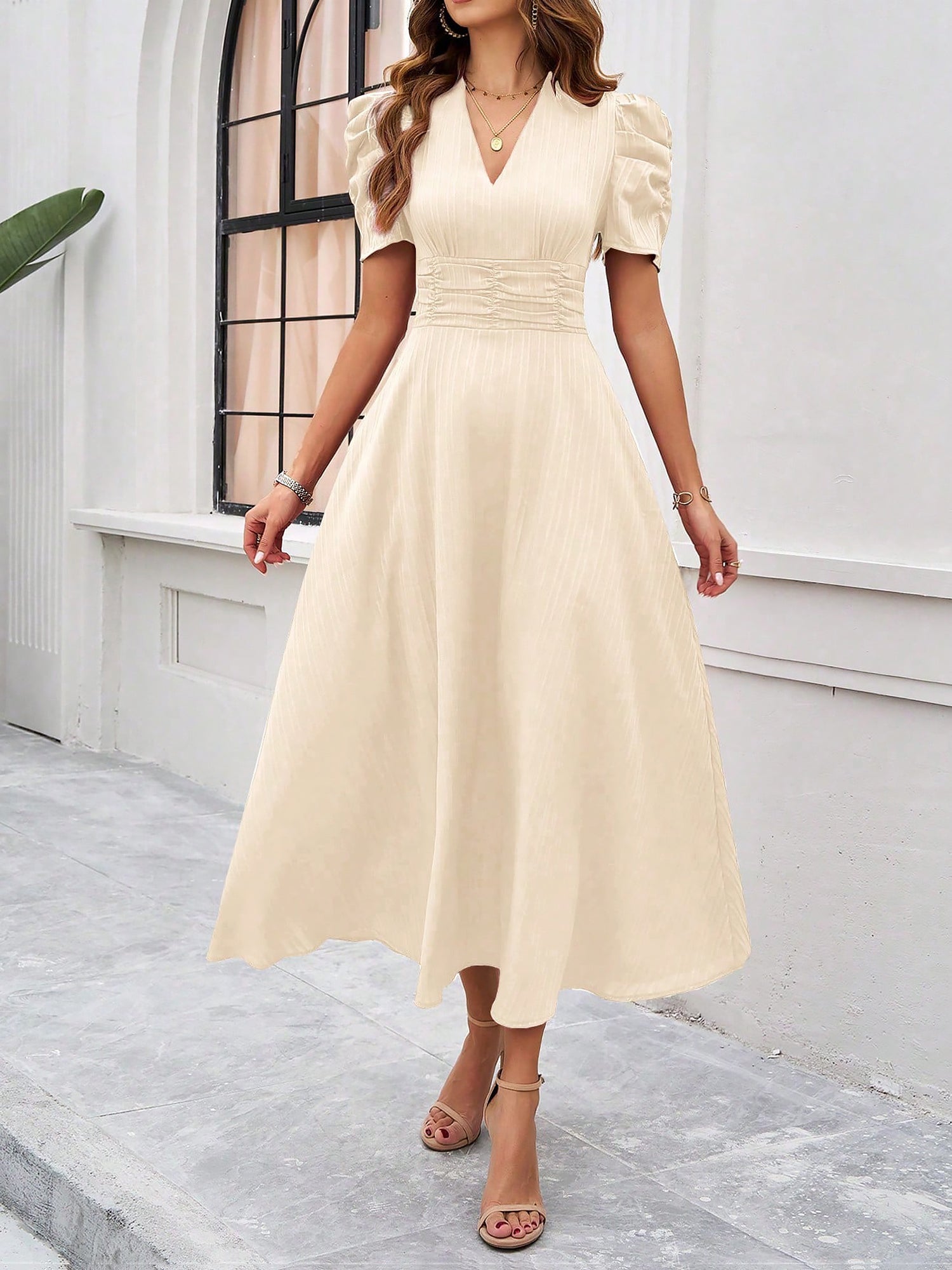 Textured Puff Short Sleeve Ruched Midi A-Line Dress