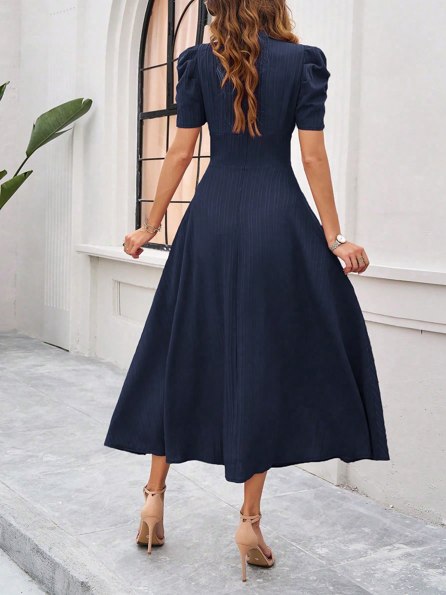 Textured Puff Short Sleeve Ruched Midi A-Line Dress