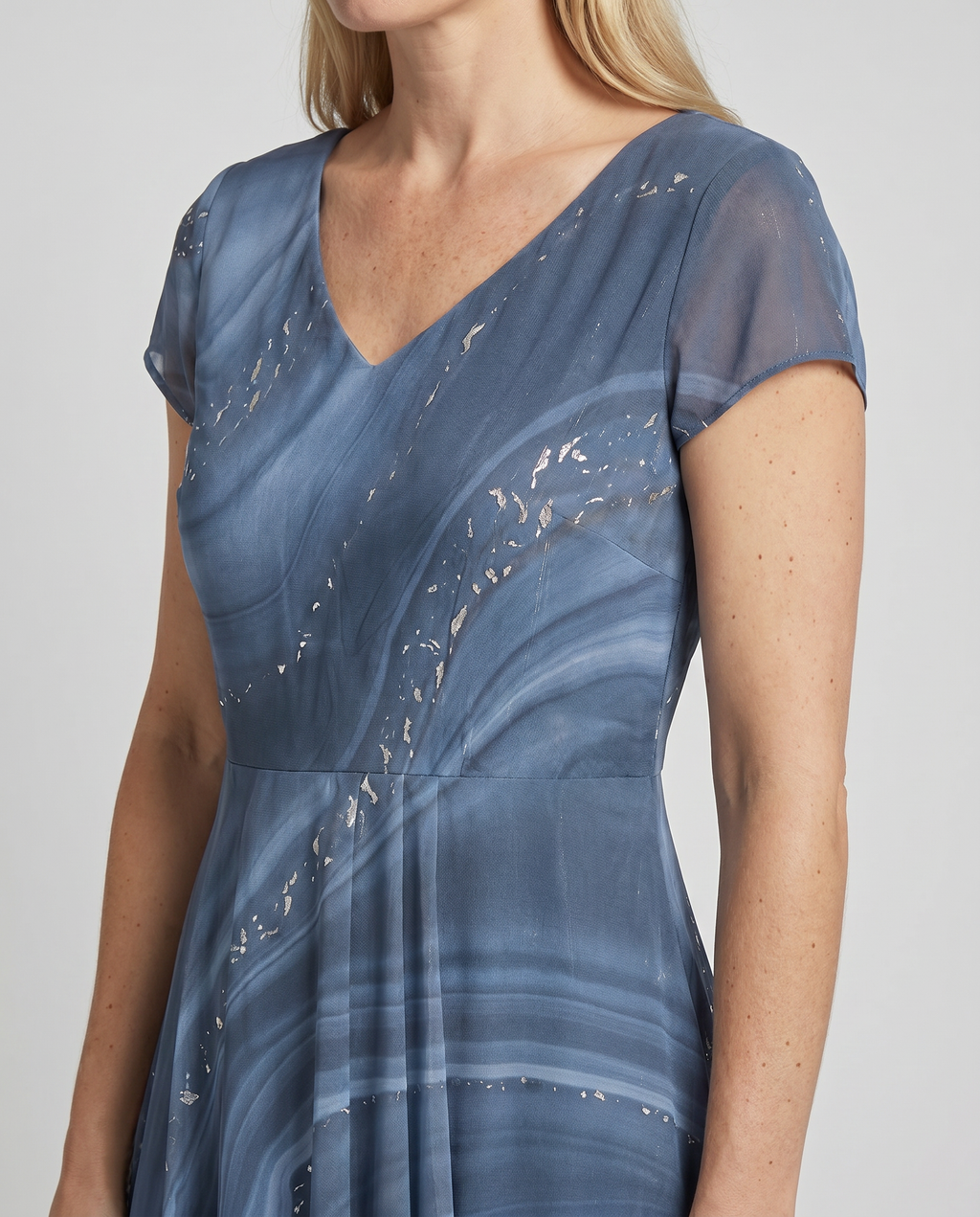 Blue Flowing Abstract Print Midi Dress | Alba Muse