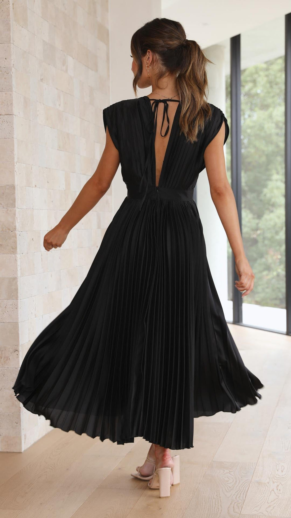Pleated V-Neck Midi Wedding Guest Dress – Occasion